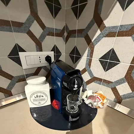 Nyaraló Elisir House *